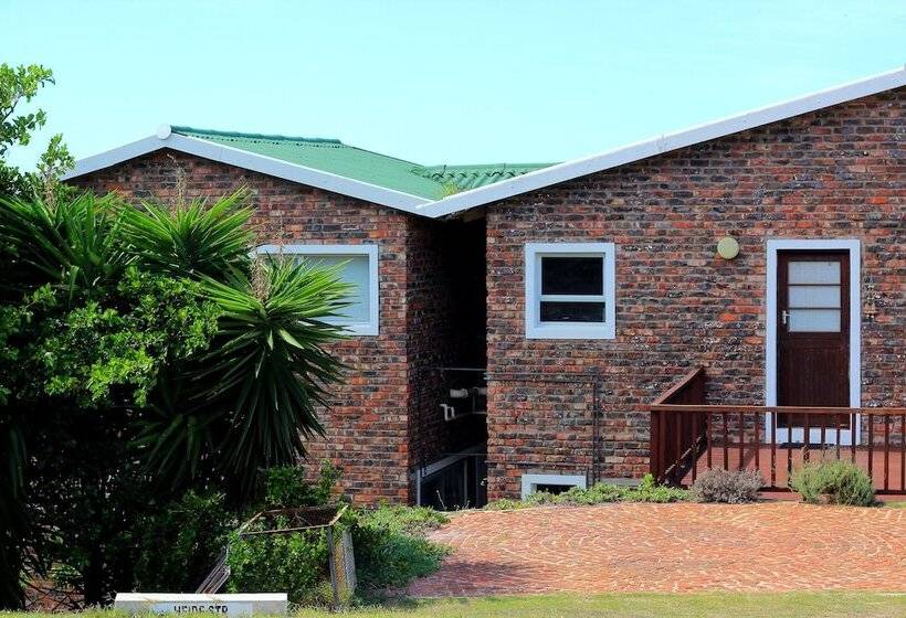 Sandpiper Guest Cottages