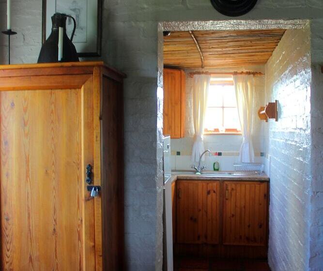 Sandpiper Guest Cottages