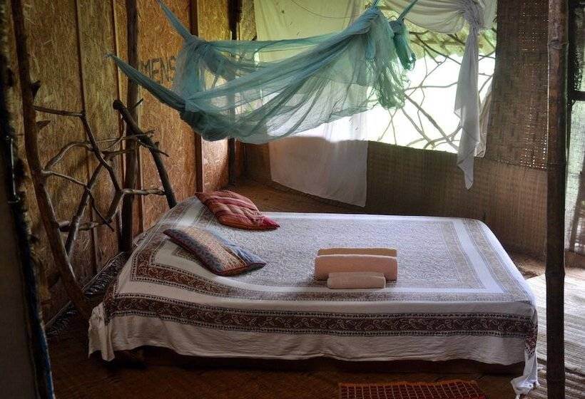 Saraya Art Cafe B&b
