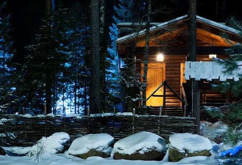 Shishki Na Lampushke   Russkaya Derevnya