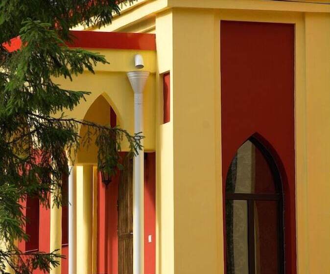 Shishki Na Lampushke   Vostochnaya Medina