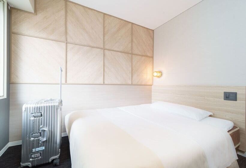 Super Hotel Midousuji Line Esaka