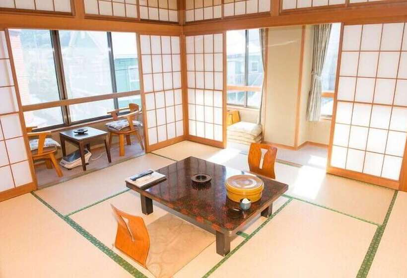 Yugawara Onsen Ryokan Greenso