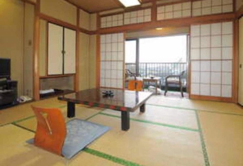 Yugawara Onsen Ryokan Greenso
