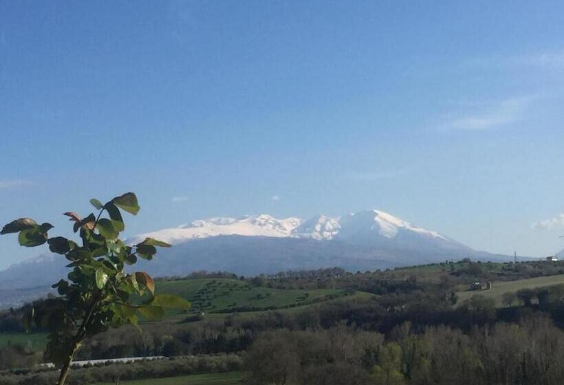 مبيت وإفطار Casale Del Sole