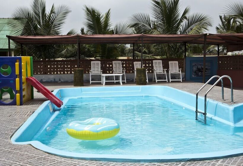 مبيت وإفطار Cliff Haven Beach Resort