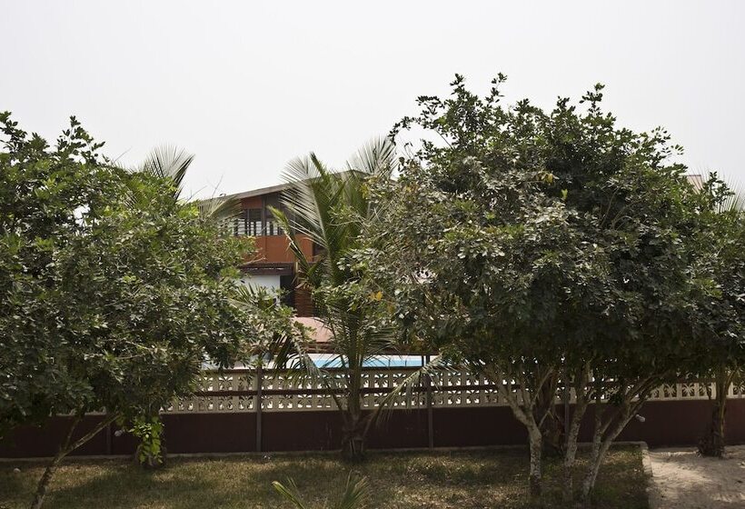 مبيت وإفطار Cliff Haven Beach Resort