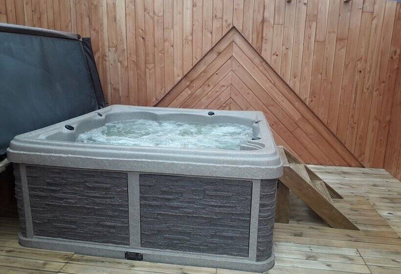 ベッドアンドブレックファースト Domaine De La Cour