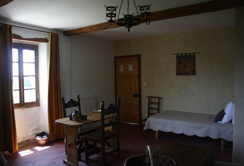 Bed and Breakfast L Auberge Médiévale Maison D Hôtes