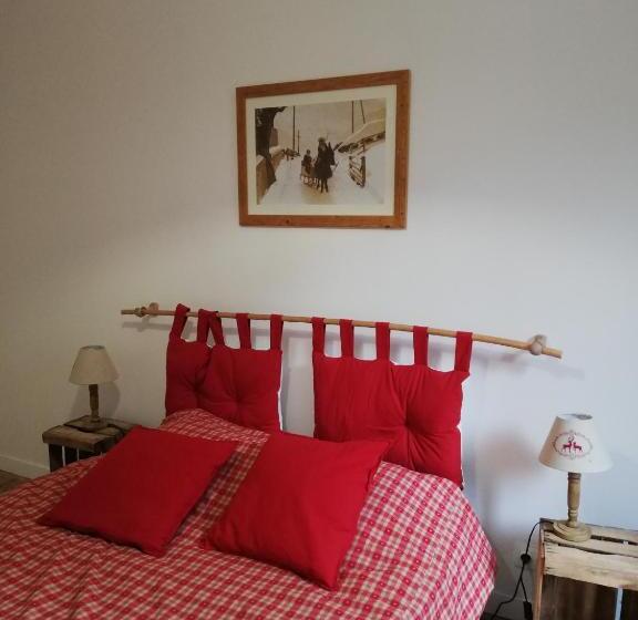 مبيت وإفطار Le Domaine Des 3 Marmottes Chambres D Hôtes