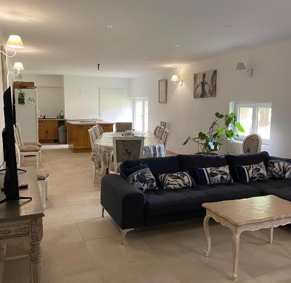 مبيت وإفطار Maison D'emmannaelle