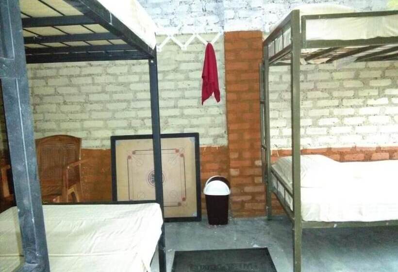 ベッドアンドブレックファースト Reef Pasikudah