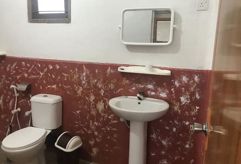 ベッドアンドブレックファースト Reef Pasikudah