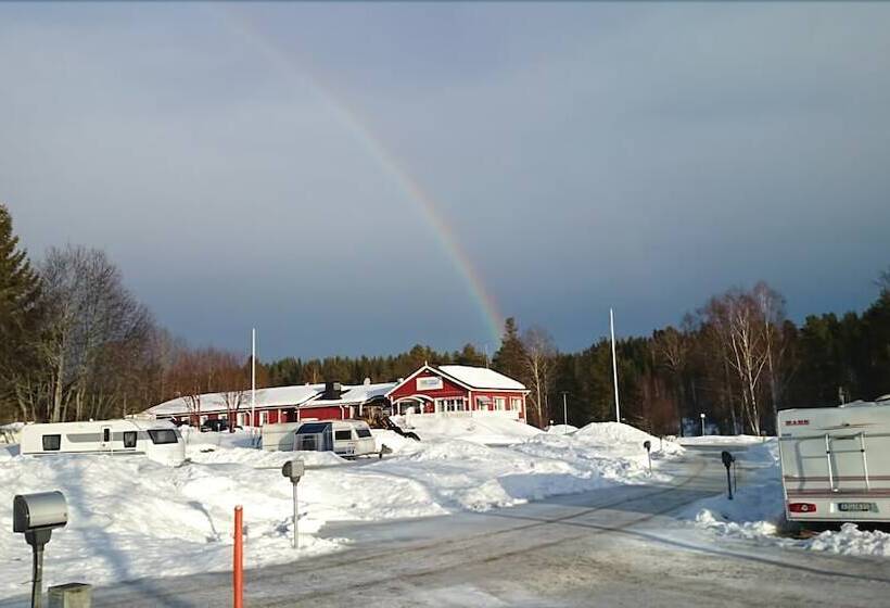 צימר Sikfors Konferens & Fritidsby