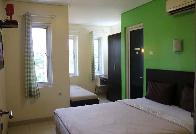 ベッドアンドブレックファースト Tirta Mansion Lippo Village