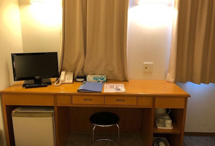 Business Hotel Cosmo Inn