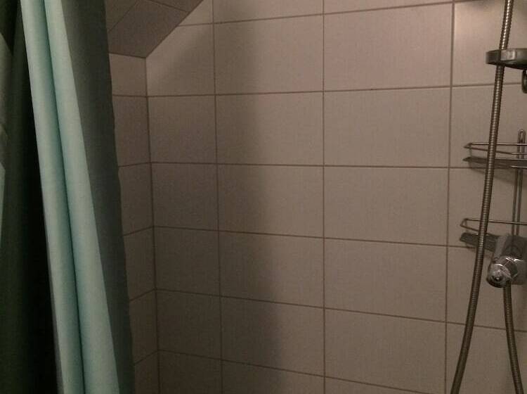 Eksjö Camping & Konferens   Hostel