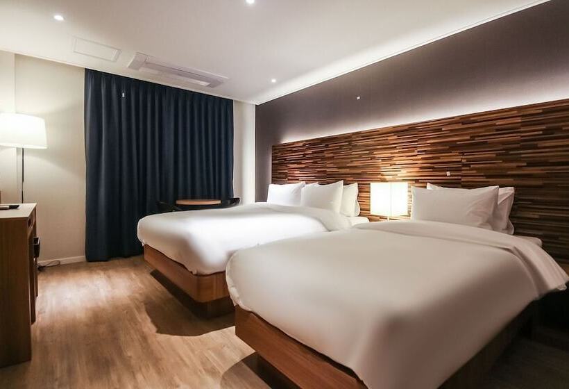 Hamyang Hotel Raon