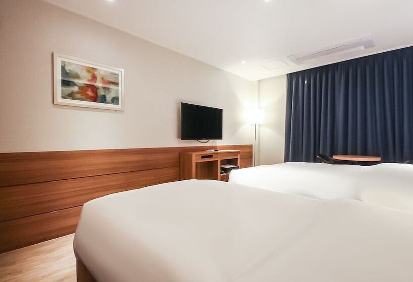 Hamyang Hotel Raon