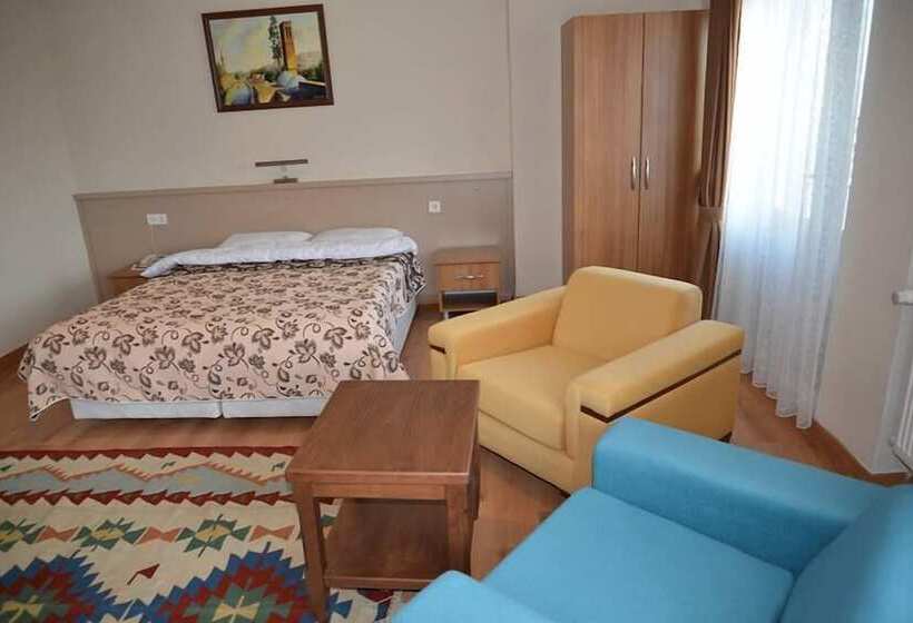 Hasan Celebi Otel