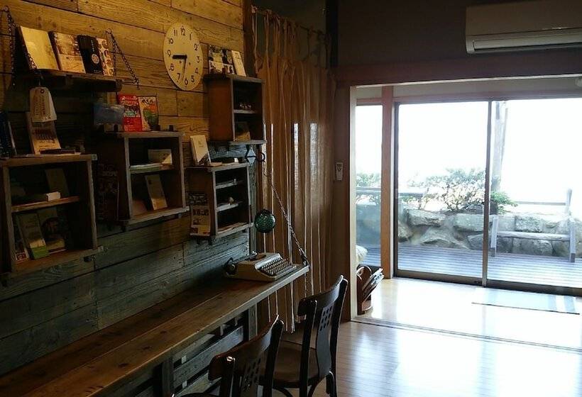 Holiday Park Fu Raibou   Hostel