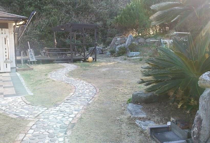 Holiday Park Fu Raibou   Hostel