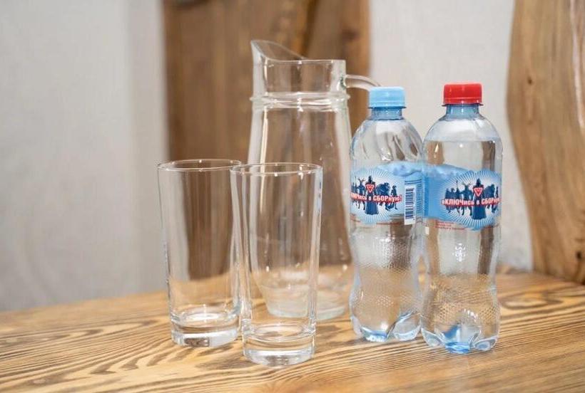 مسافرخانه Aristokrat