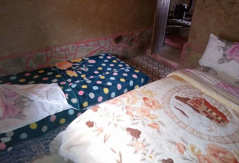 فندق فئة نجمة واحدة Auberge Amazigh