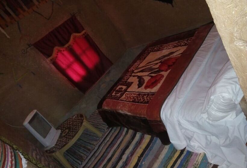 فندق فئة نجمة واحدة Auberge Amazigh