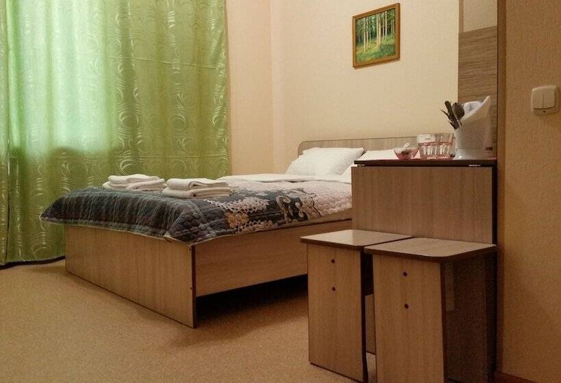 여관 Gostiniy Dom Zheleznogorskiy