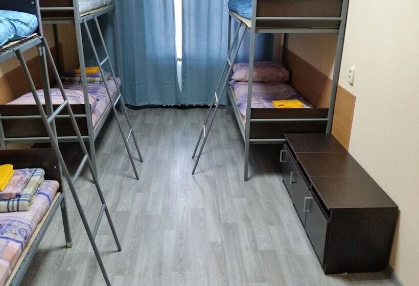 여관 Gostiniy Dom Zheleznogorskiy