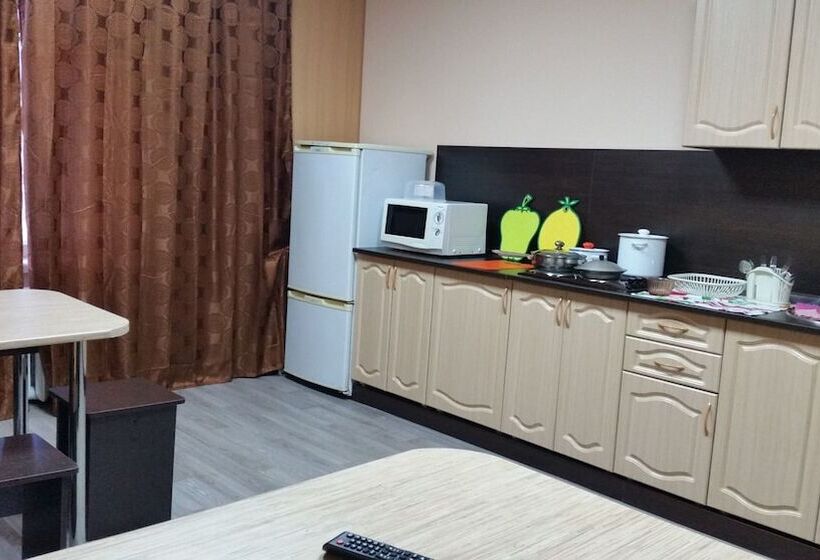 여관 Gostiniy Dom Zheleznogorskiy