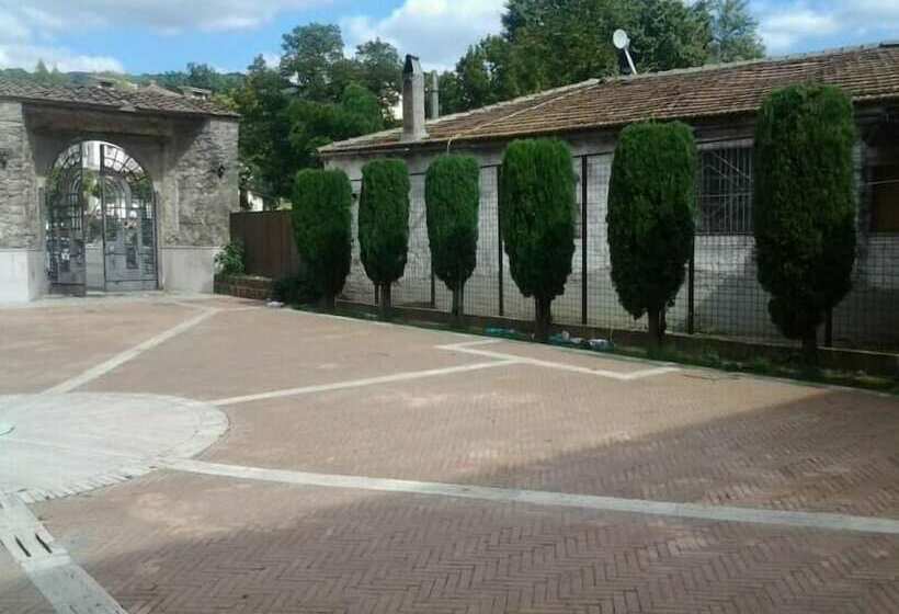 여관 Motel Borgo San Leucio