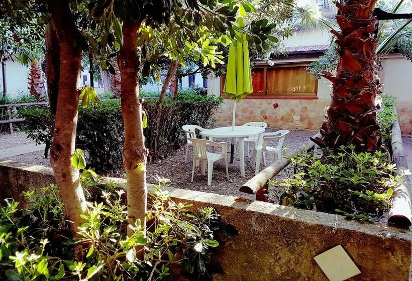 Хостел Oriental Park