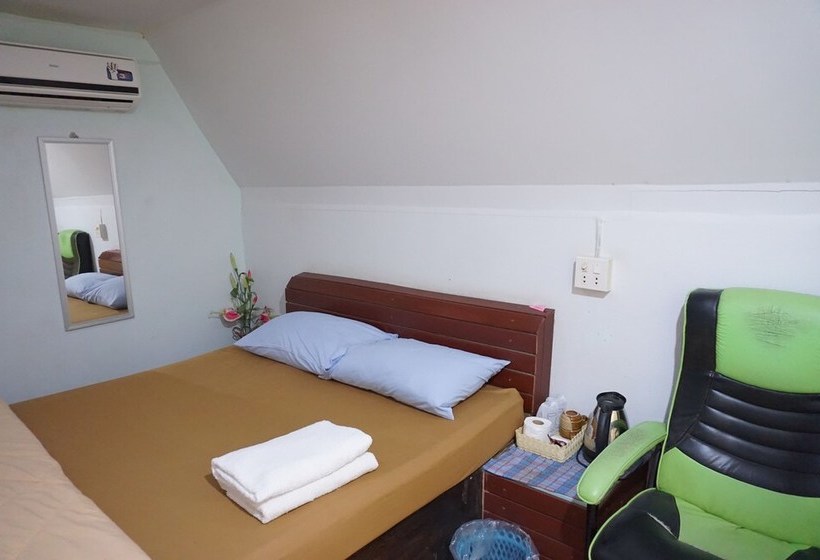 ホテル 239 Resort Chiangkhan