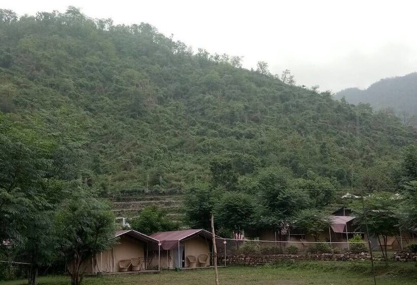 בית מלון כפרי Adb Rooms Adventure Guru