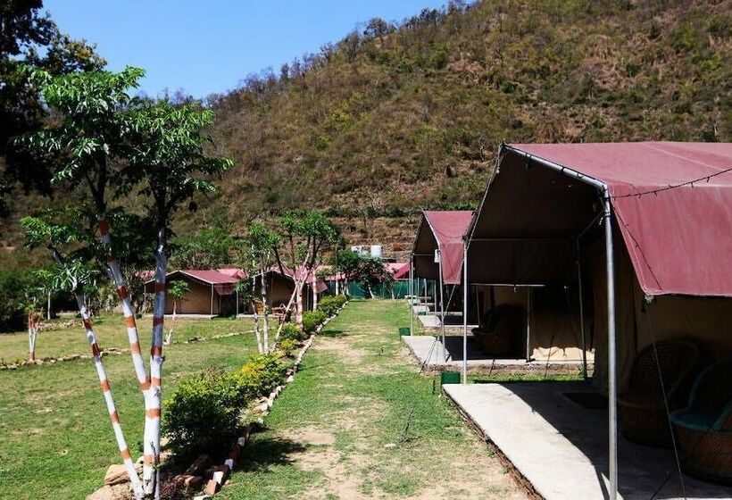 בית מלון כפרי Adb Rooms Adventure Guru