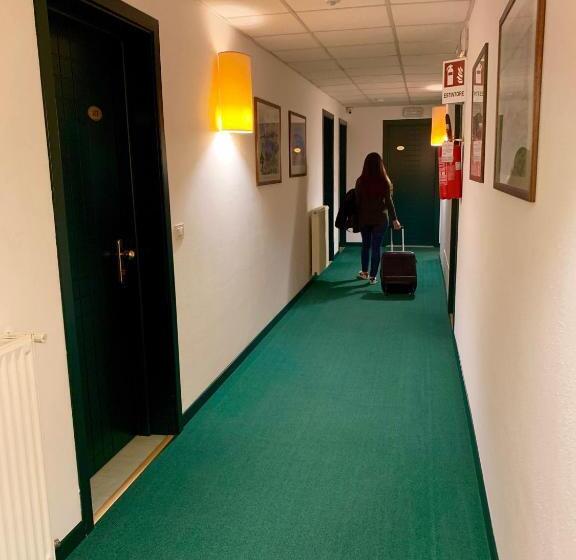 בית מלון כפרי Albergo Italia