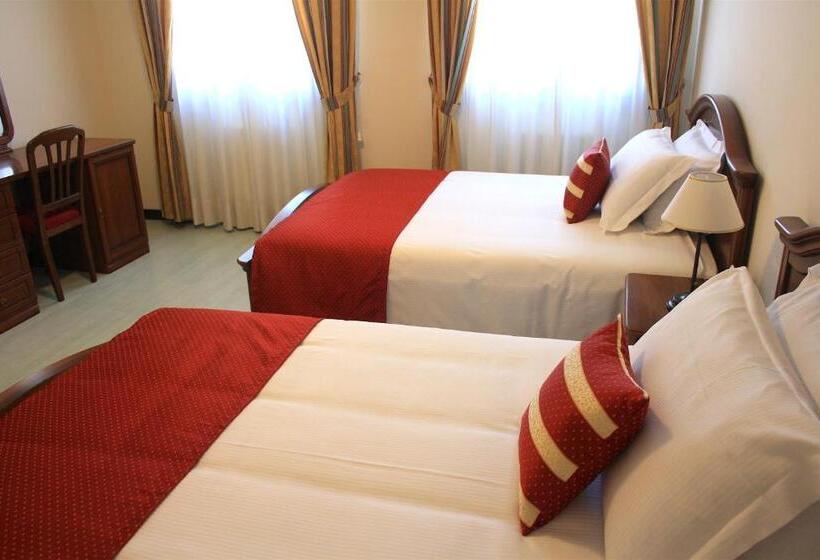 בית מלון כפרי Albergo Italia