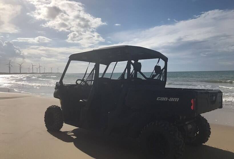 هتل Aloha Village