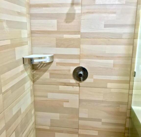 Aman Gati Hotel Lakey