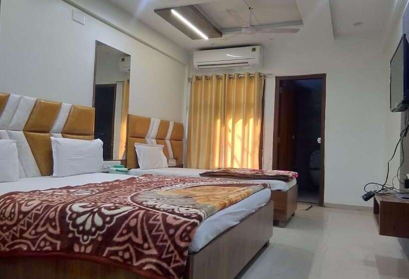 فندق Ambey Residency