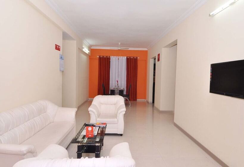 Отель Apartment Pentagon Group By Oyo Rooms