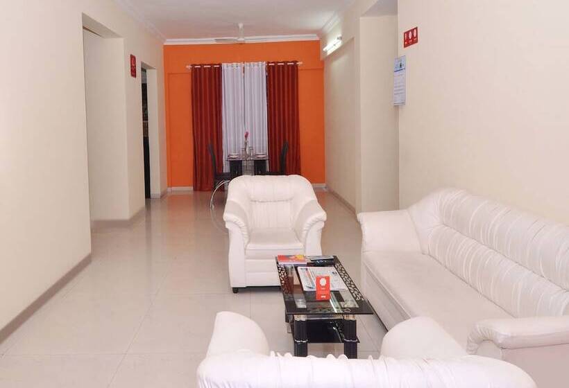 Отель Apartment Pentagon Group By Oyo Rooms