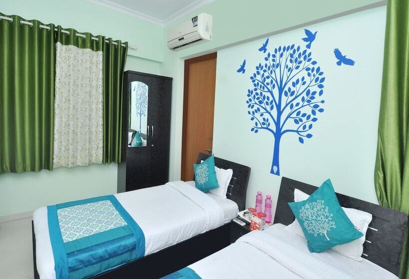 Отель Apartment Pentagon Group By Oyo Rooms