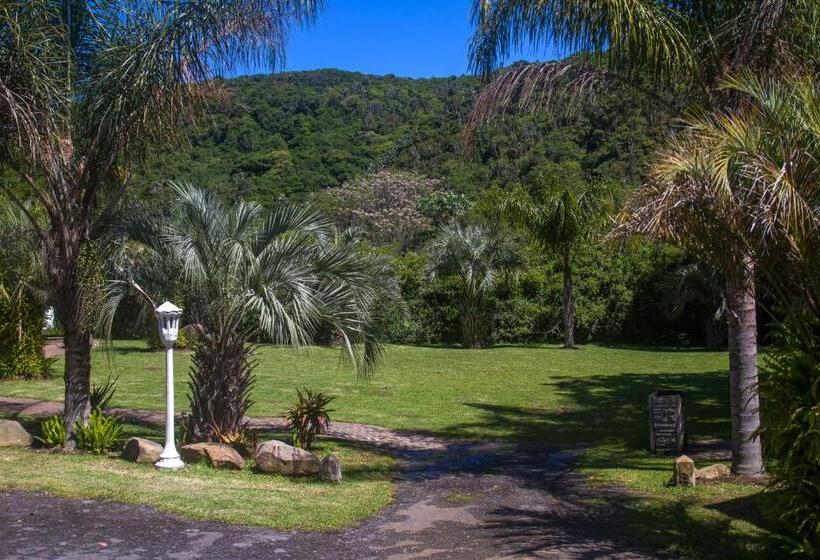 בית מלון כפרי Areena Riverside Resort