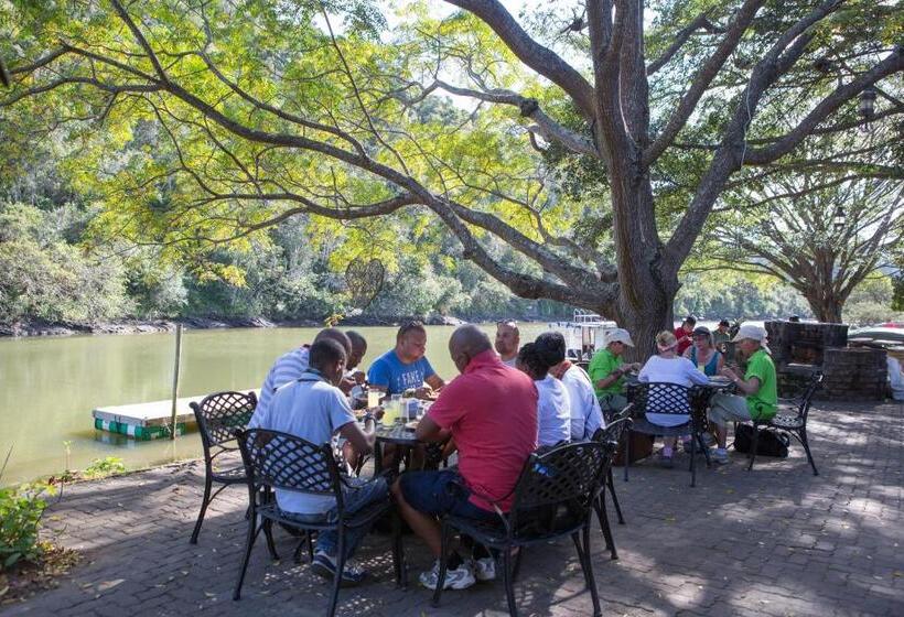 בית מלון כפרי Areena Riverside Resort