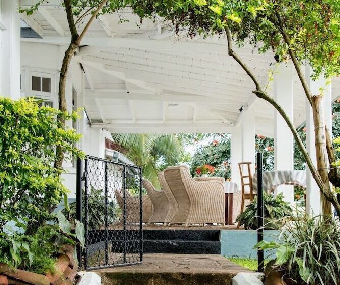 酒店 Ashburnham Estate