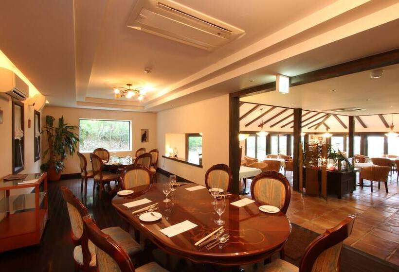 Отель Auberge A Ma Façon