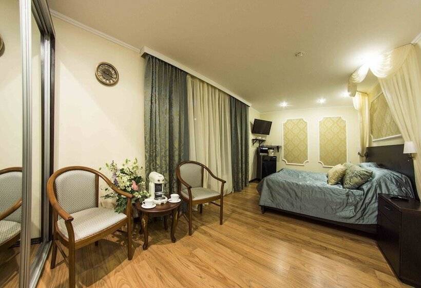 酒店 Aurora Club Spa Resort